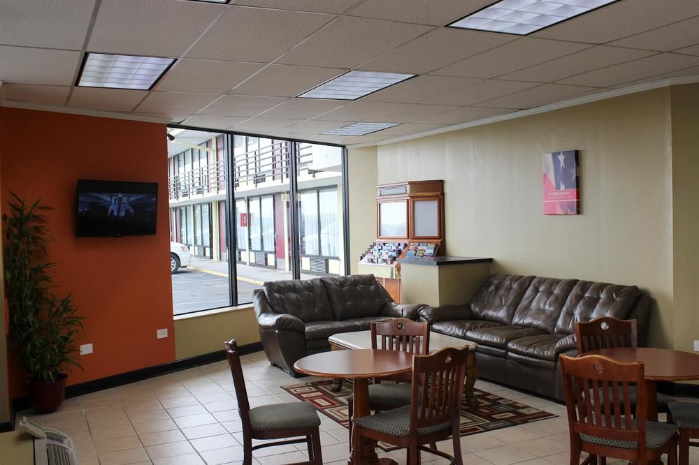 6-cleveland, Tn Hotel 2*