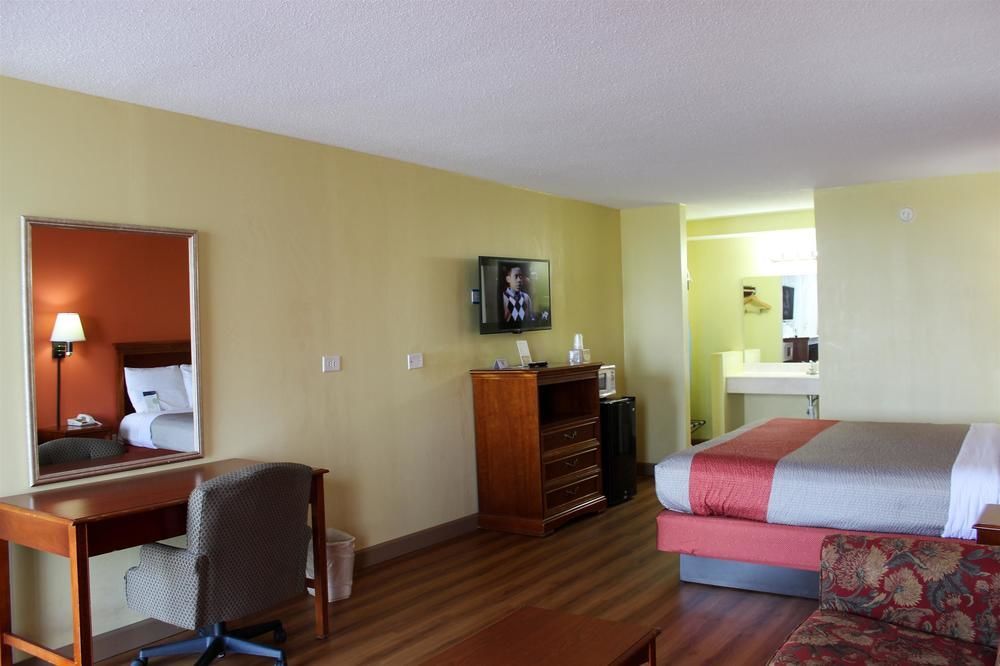 6-cleveland, Tn Hotel