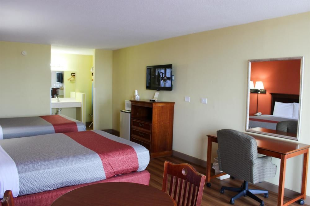 Hotel 6-cleveland, Tn Cleveland